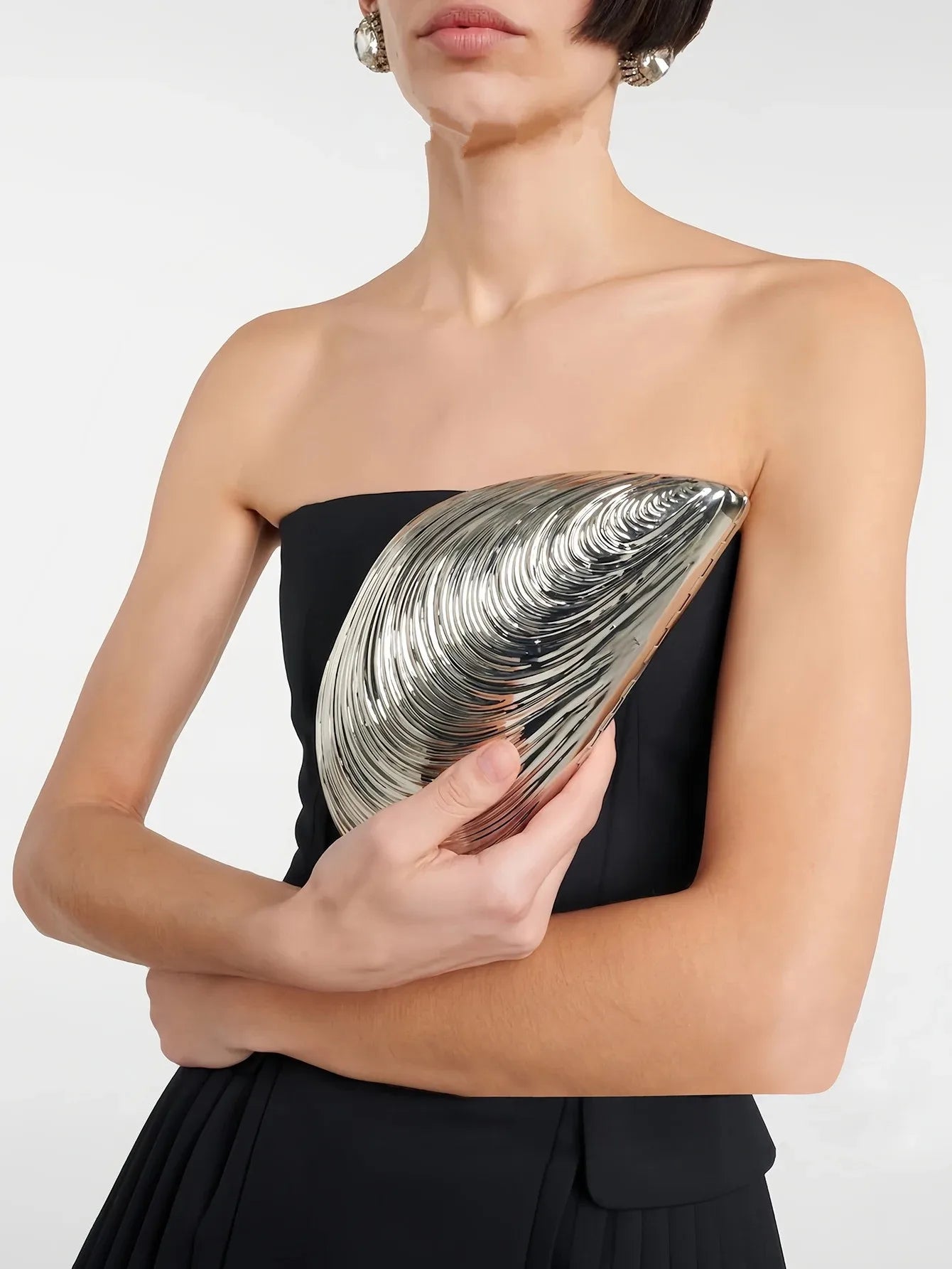 Retro Shell Acrylic Evening Bag