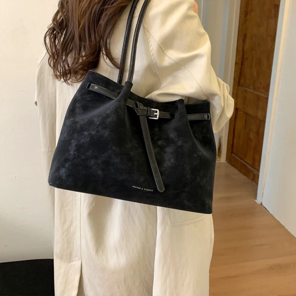 Retro Underarm Tote Bag