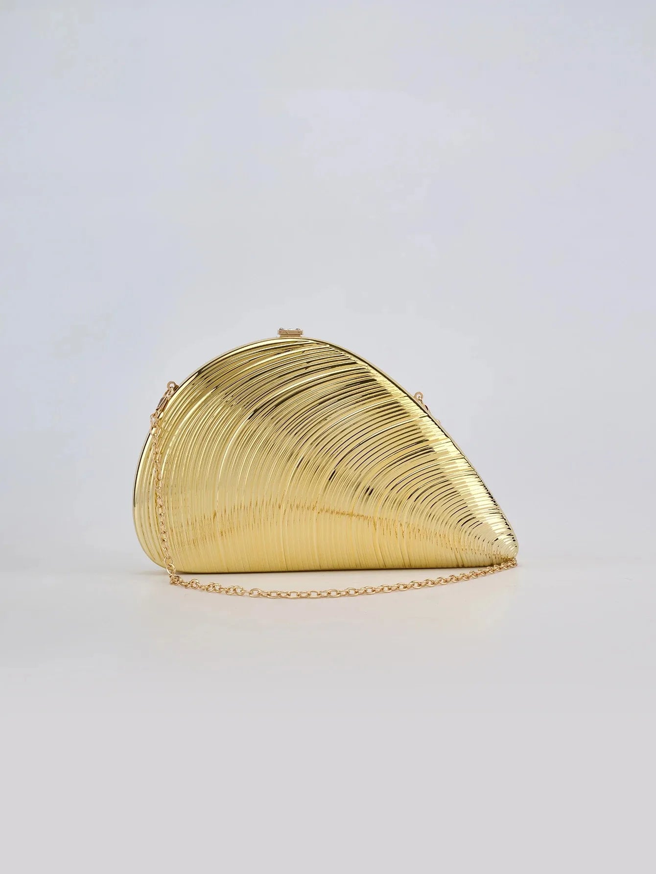 Retro Shell Acrylic Evening Bag