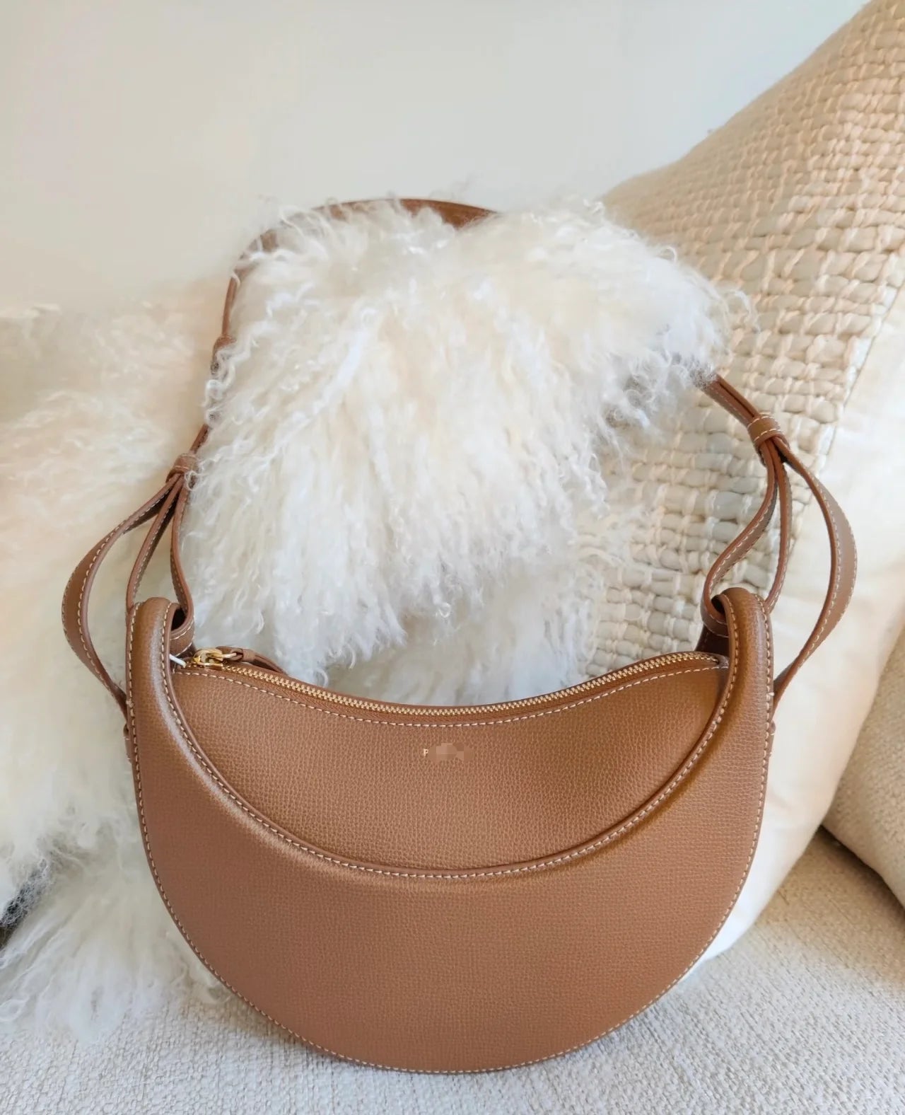 Women Crescent Leather Crossbody Bag