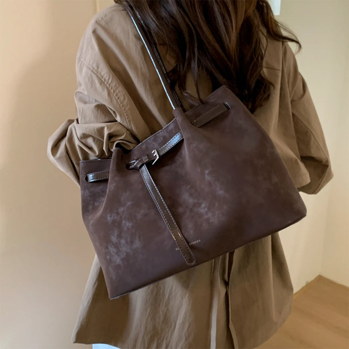 Retro Underarm Tote Bag