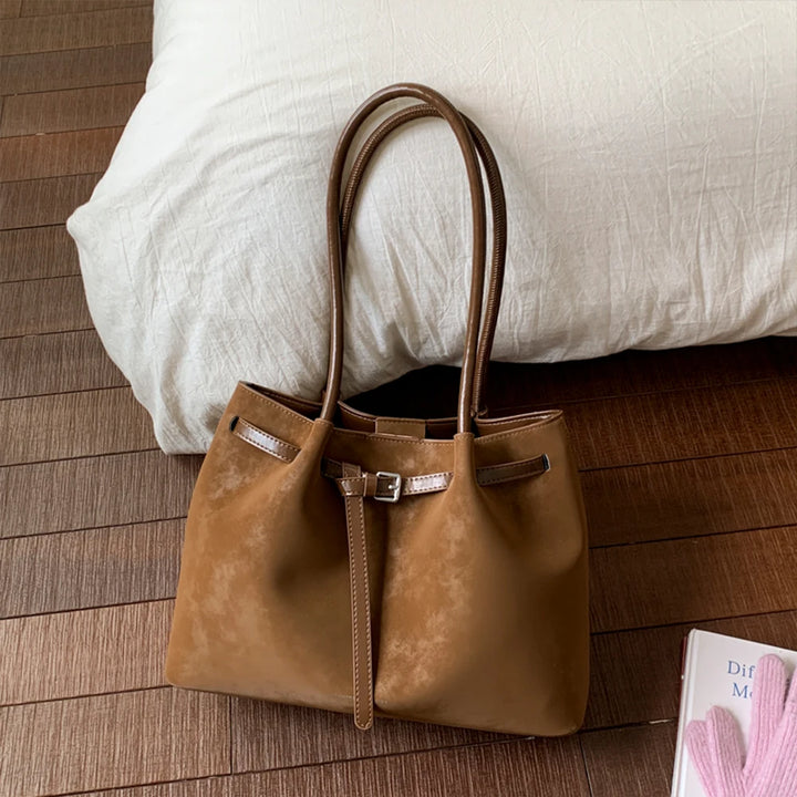 Retro Underarm Tote Bag