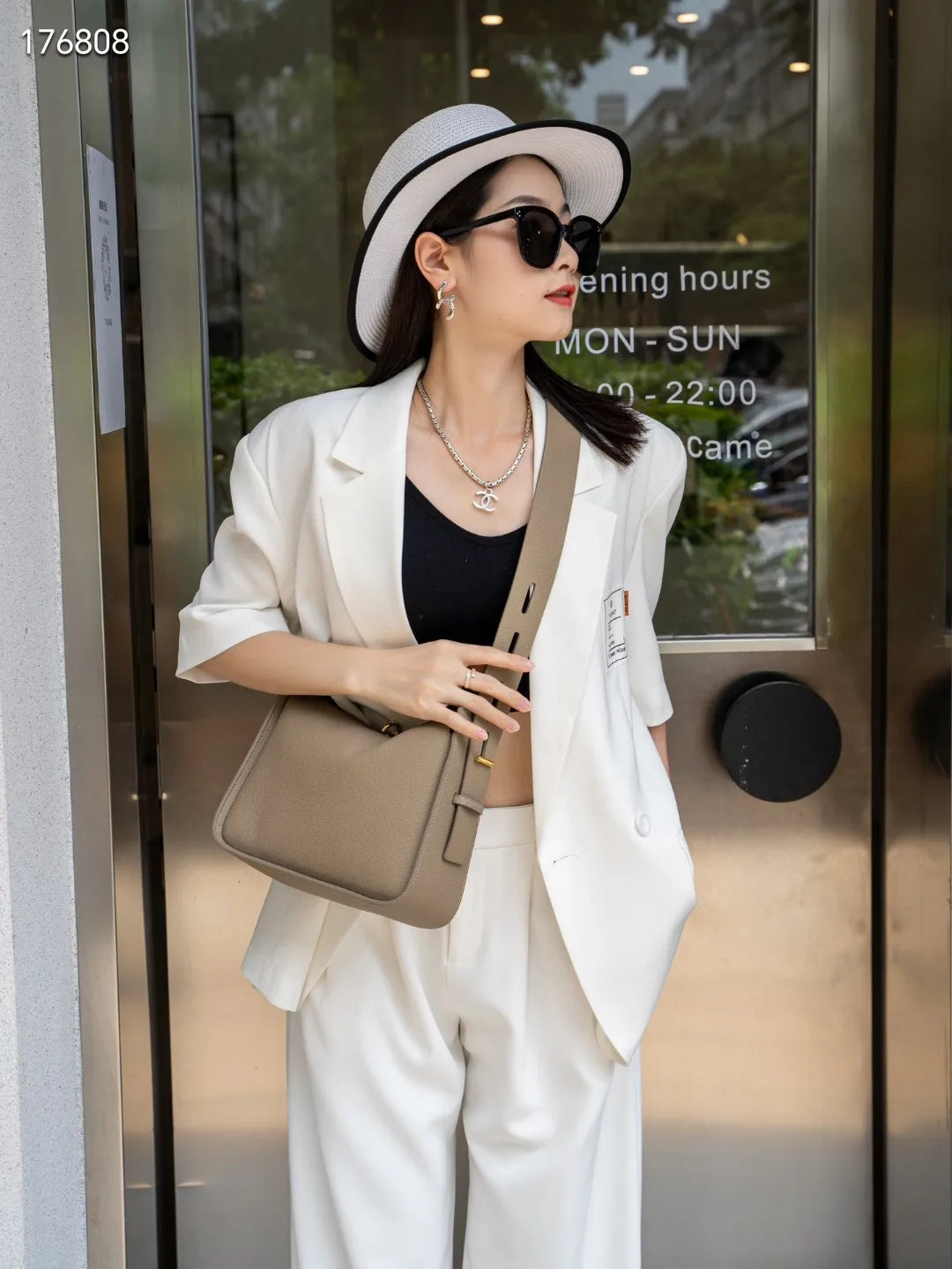 Wide Strap Shoulder Crossbody Bag