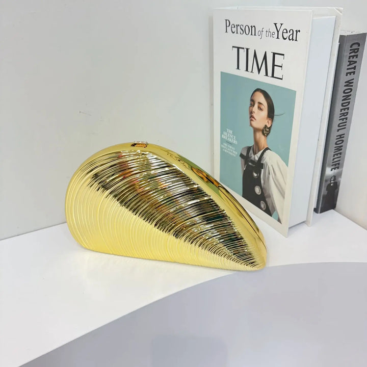 Retro Shell Acrylic Evening Bag